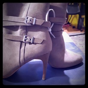 Express fashion boots size 9